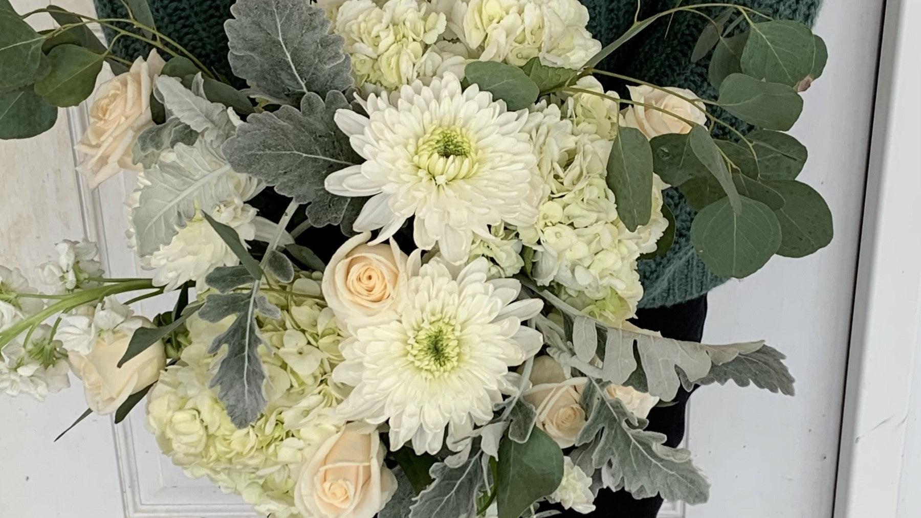 locally grown fresh cut wedding flowers in southern Maryland